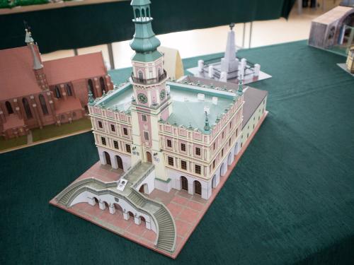 O 20231203 49616 web