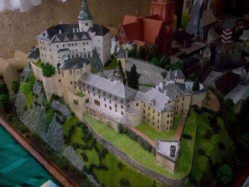 O 20230917 49722-2 web