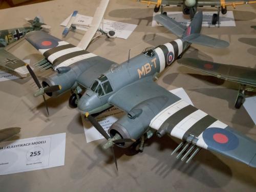 O 20230917 49758-2 web