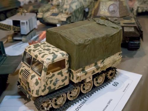 O 20230917 49840-2 web