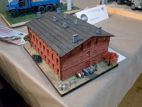 O 20230917 49860-2 web