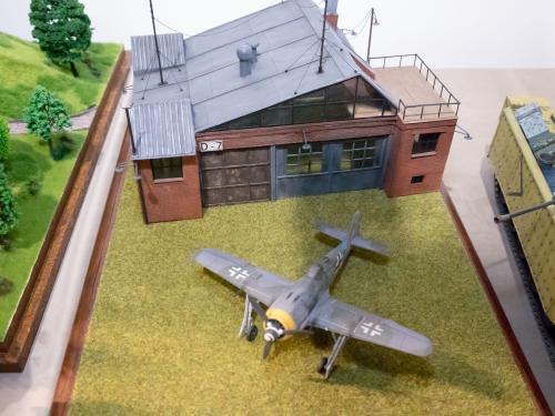 O 20230917 49871-2 web