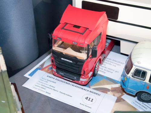 O 20230917 49899-2 web