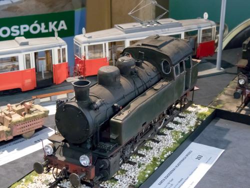 O 20230917 49909-2 web